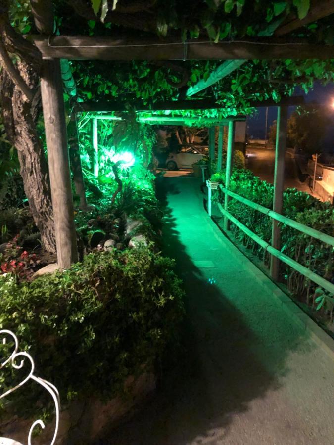 Guesthouse Coralba Casamicciola Terme Bagian luar foto